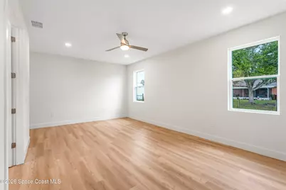 1041 Wesberry Street SE, Palm Bay, FL 32909 - Photo 15