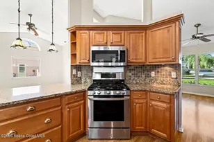 2550 Red Maple Pl, Melbourne, FL 32935 - Photo 15