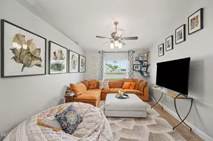 681 Sheridan Woods Dr, Melbourne, FL 32904 - Photo 9