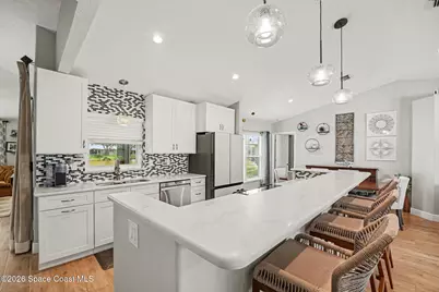 681 Sheridan Woods Drive, Melbourne, FL 32904 - Photo 5