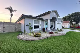 743 Del Mar Cir, Melbourne, FL 32904 - Photo 5