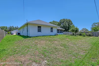 1354 Madoc Street NW, Palm Bay, FL 32907 - Photo 37