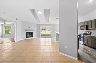 648 Munich St NW, Palm Bay, FL 32907 - Photo 11
