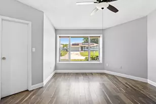 648 Munich St NW, Palm Bay, FL 32907 - Photo 25