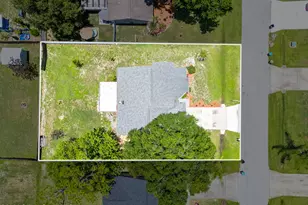 648 Munich St NW, Palm Bay, FL 32907 - Photo 29