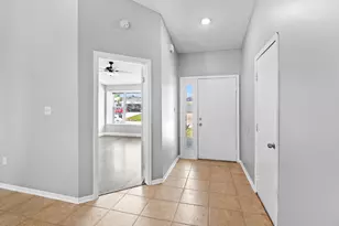 648 Munich St NW, Palm Bay, FL 32907 - Photo 37
