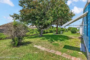 730 Periwinkle Cir, Barefoot Bay, FL 32976 - Photo 9