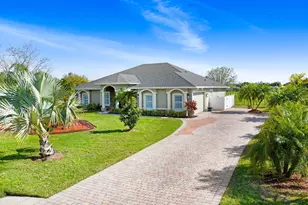 4268 Gardenwood Cir, Grant-Valkaria, FL 32949 - Photo 1