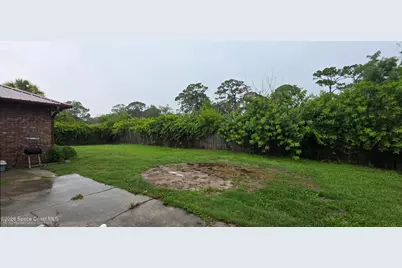 157 Palm Circle, Palm Beach Shores, FL 32940 - Photo 15
