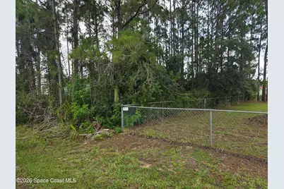465 Tillman Avenue SW, Palm Bay, FL 32908 - Photo 1