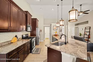 2765 Summer Brook St, Melbourne, FL 32940 - Photo 5