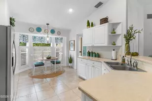 966 Gulfstream Ave, Sebastian, FL 32958 - Photo 7