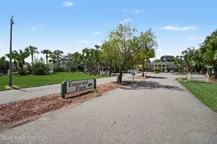 2203 Flower Tree Cir, Melbourne, FL 32935 - Photo 25