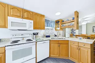 1191 Greenview Ct NE, Palm Bay, FL 32907 - Photo 7