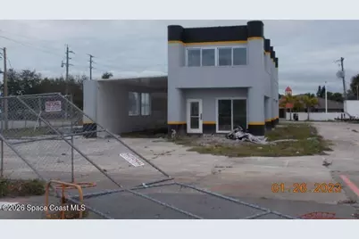 890 N Courtenay Parkway, Merritt Island, FL 32953 - Photo 1