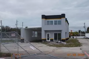 890 N Courtenay Pkwy, Merritt Island, FL 32953 - Photo 1