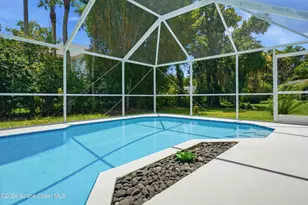 584 Laurel Oak Ct NE, Palm Bay, FL 32907 - Photo 5
