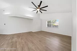 584 Laurel Oak Ct NE, Palm Bay, FL 32907 - Photo 29
