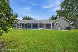 584 Laurel Oak Ct NE, Palm Bay, FL 32907 - Photo 7