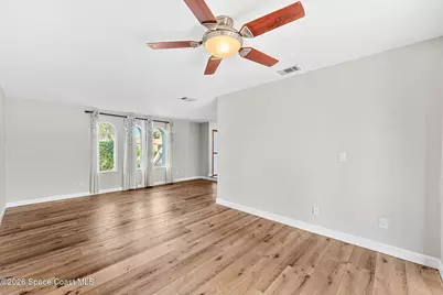 475 E Amherst Circle, Satellite Beach, FL 32937 - Photo 9