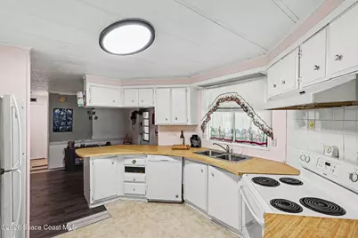 548 Marnie Circle, Melbourne, FL 32904 - Photo 5