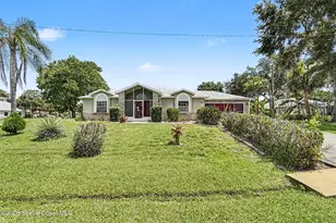 880 Vocelle Ave, Sebastian, FL 32958 - Photo 1