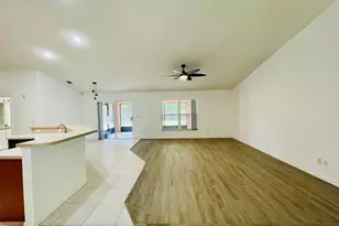 670 Elmont St NW, Palm Bay, FL 32907 - Photo 3