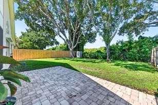 3830 St Armens Cir, Melbourne, FL 32934 - Photo 25