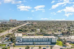 1595 N Atlantic Ave, Cocoa Beach, FL 32931 - Photo 3