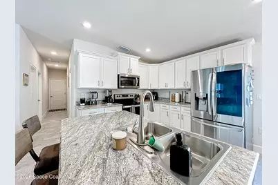 1021 Canfield Circle SE, Palm Bay, FL 32909 - Photo 7