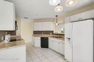 745 Pine Island Dr, Melbourne, FL 32940 - Photo 11