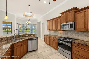 3259 Levanto Dr, Melbourne, FL 32940 - Photo 13