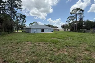 1205 Hegira St NW, Palm Bay, FL 32907 - Photo 19