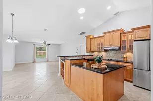 673 Linville Falls Dr, Melbourne, FL 32904 - Photo 21