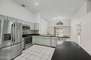2479 Coral Ridge Cir, Melbourne, FL 32935 - Photo 15