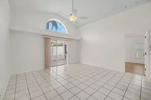 2479 Coral Ridge Cir, Melbourne, FL 32935 - Photo 9