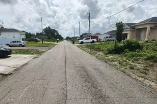 2903 26th St SW, Lehigh Acres, FL 33973 - Photo 3