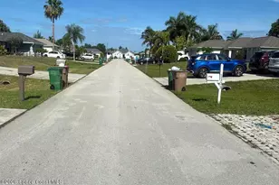 1303 SW 34th St, Cape Coral, FL 33914 - Photo 5