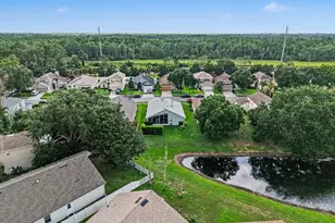 1151 Ballyshannon Pkwy, Orlando, FL 32828 - Photo 37