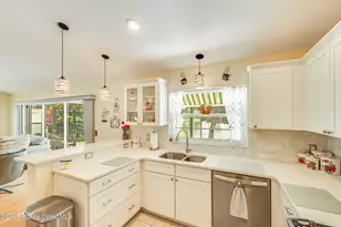 411 Wenthrop Cir, Rockledge, FL 32955 - Photo 17