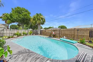 667 Antigua St NE, Palm Bay, FL 32907 - Photo 27
