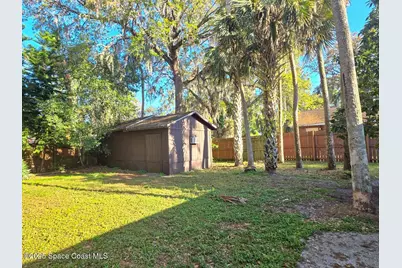 1537 Mango Tree Drive, Edgewater, FL 32132 - Photo 17