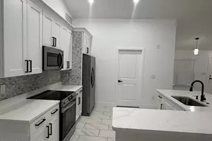 1013 Hammacher Ave SW, Palm Bay, FL 32908 - Photo 9