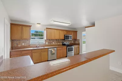 1270 Arnold Drive, Melbourne, FL 32935 - Photo 5