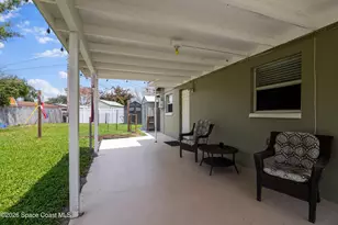 2410 St Swithin Ln, Melbourne, FL 32935 - Photo 5