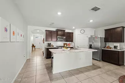 860 Airport Avenue SE, Palm Bay, FL 32909 - Photo 17