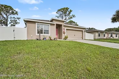 860 Airport Avenue SE, Palm Bay, FL 32909 - Photo 3