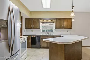 410 Sherwood Ave, Satellite Beach, FL 32937 - Photo 17