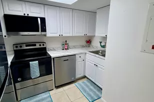 1640 Sunny Brook Ln NE, Palm Bay, FL 32905 - Photo 9