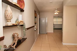 633 Wisteria Dr, Melbourne, FL 32901 - Photo 5